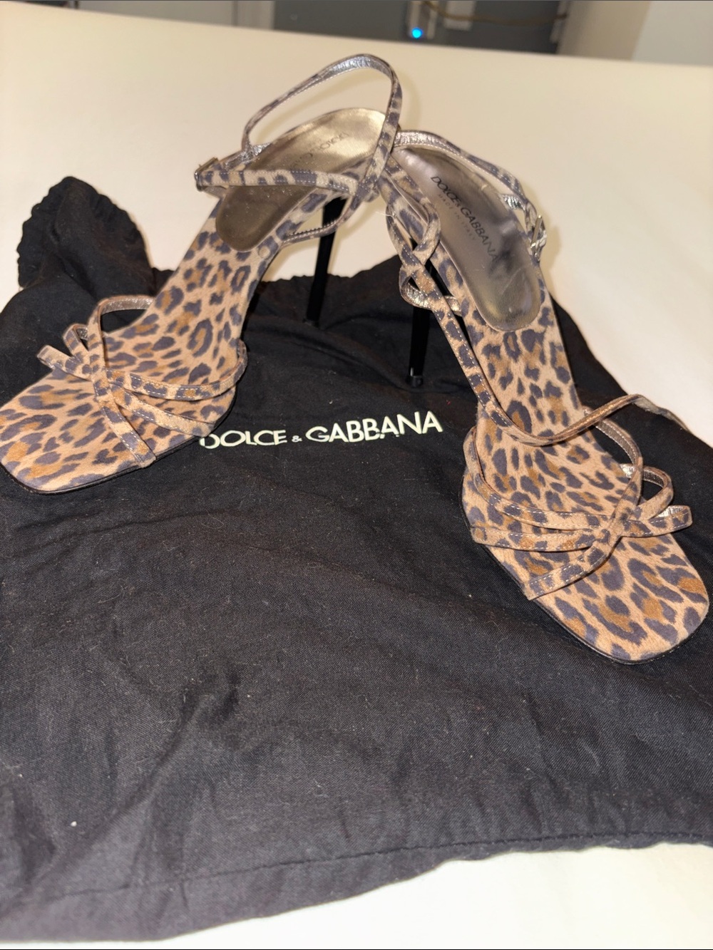 Dolce & Gabbana Black Suede Mary Janes Sandals high heels size 39 EUC.